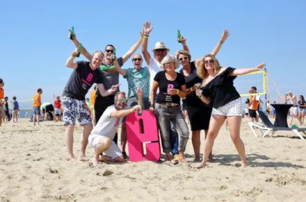 BeachBrancheBarbecue+2017%3A+630+gasten%2C+dichtbij+wereldrecord