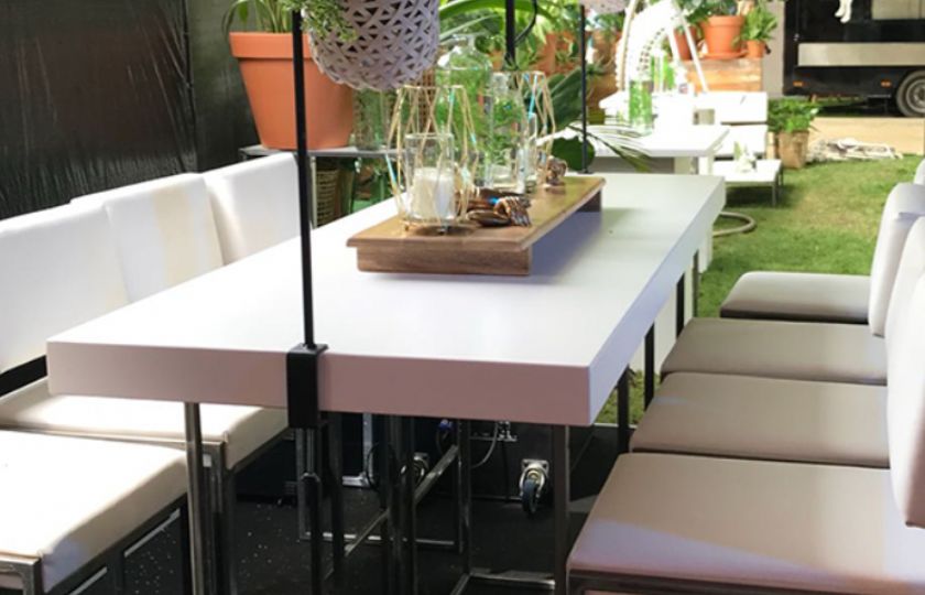 DCRT+presenteert+kleurrijke+styling+concepten+en+beton%2Dlook+meubilair