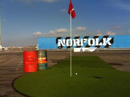 Evenemententerrein+Norfolk+wordt+golfbaan+in+de+haven