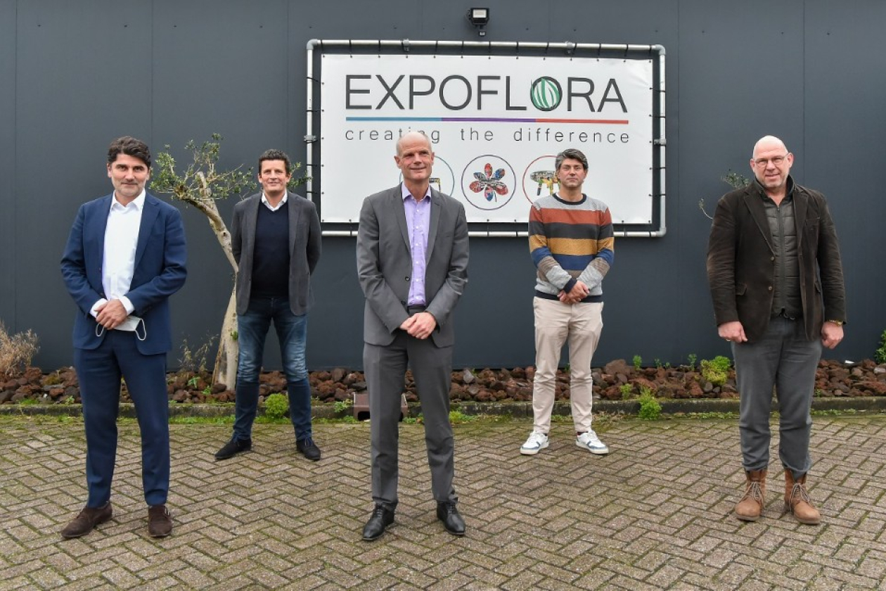 bezoek_blok_buiten.jpg " src=