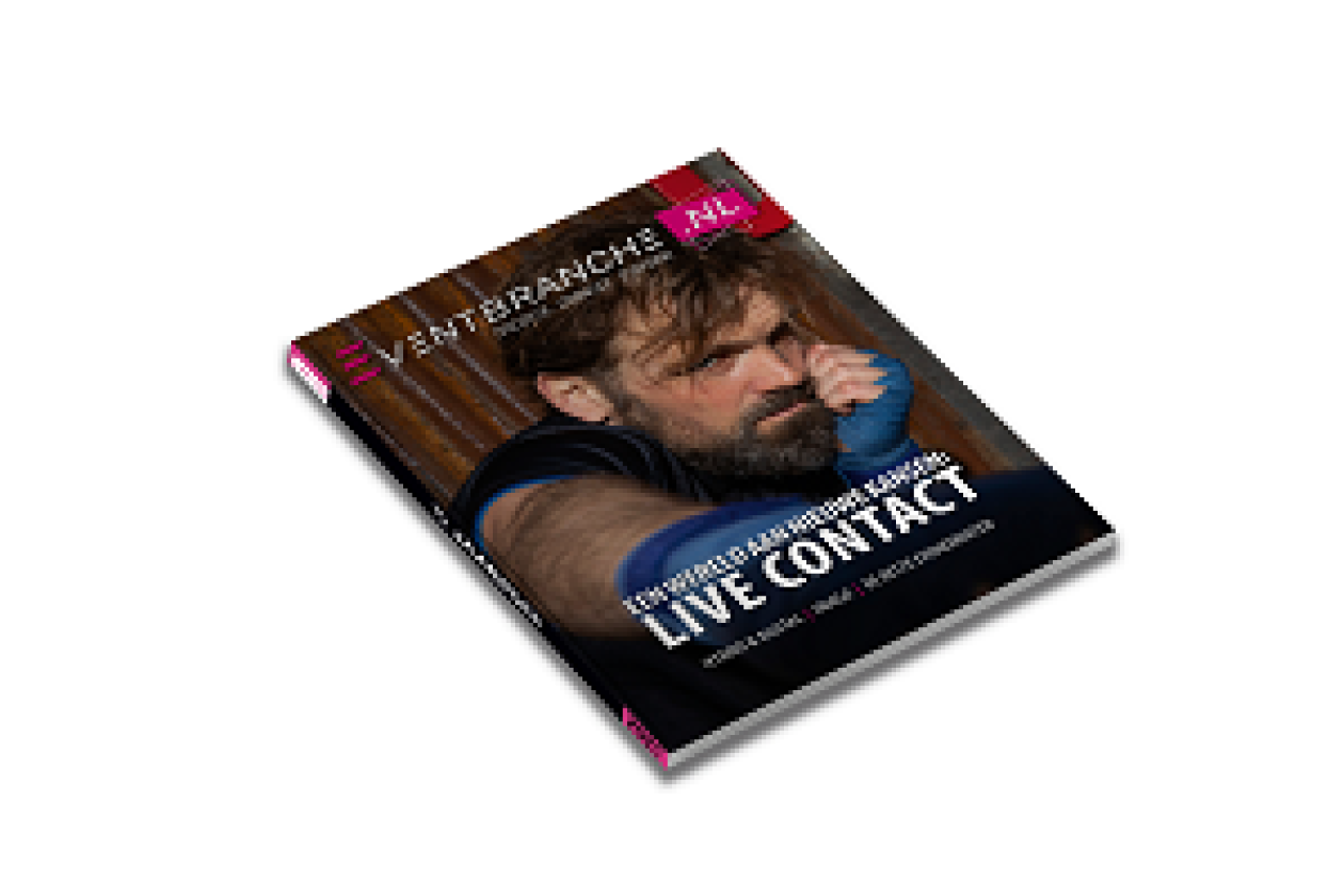 cover_live_contact.png " src=