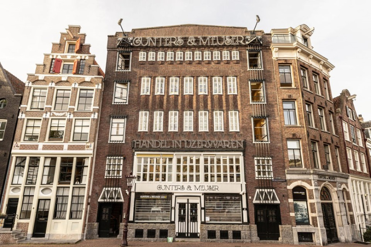 eat2gather_locatie_1.jpg " src=