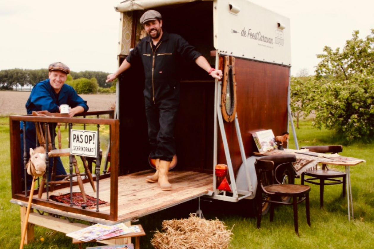 stalbucks entertainment evenement