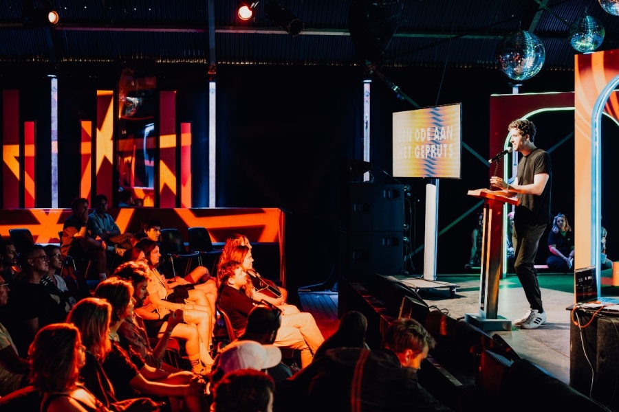 DE GROTE LOWLANDS SCHRIJFWEDSTRIJD 2026