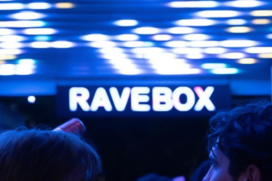 RAVEBOX
