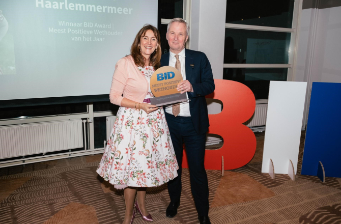 marja ruigrok ontvangt prijs