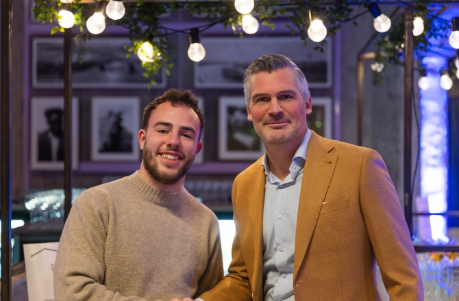 Hoogvliegers Tom Hamerlinck en Bas Krips