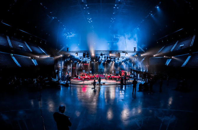 amstel_live_setting.jpg