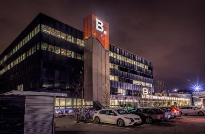 b.amsterdam_4.jpg