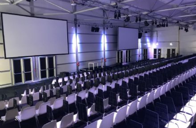 binnenkant_paviljoen_uva.jpg