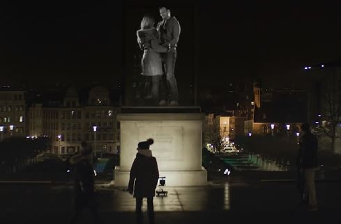 brussel_hologram.jpg