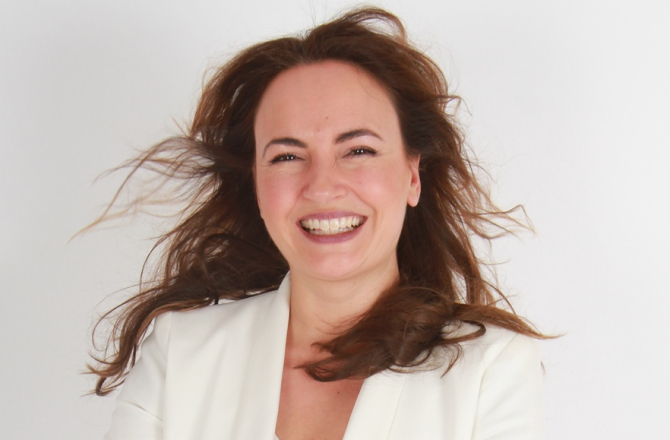 debby_van_der_voort_shell_hoofd.jpg