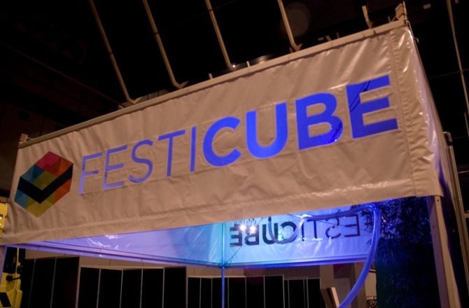 festicube.jpg