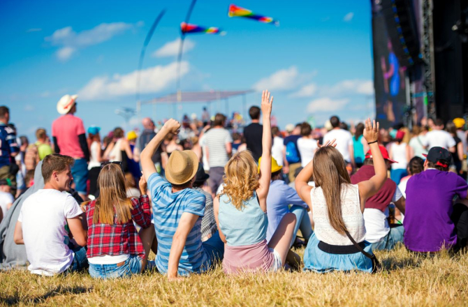 festival1.jpg