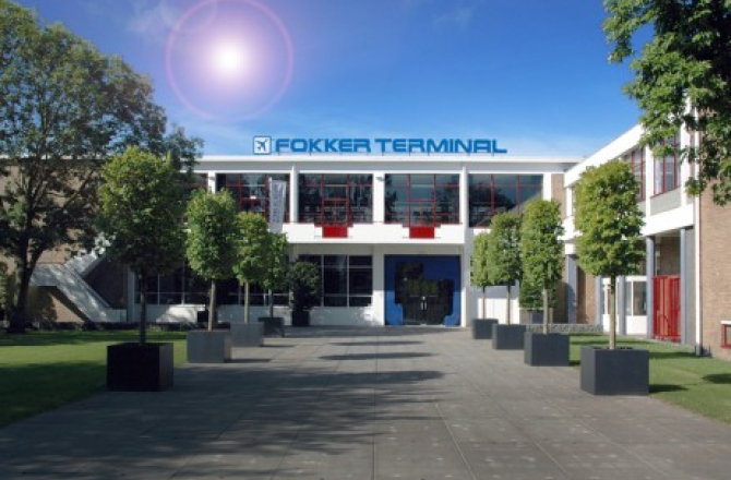 fokkerterminalvooraanzicht.jpg