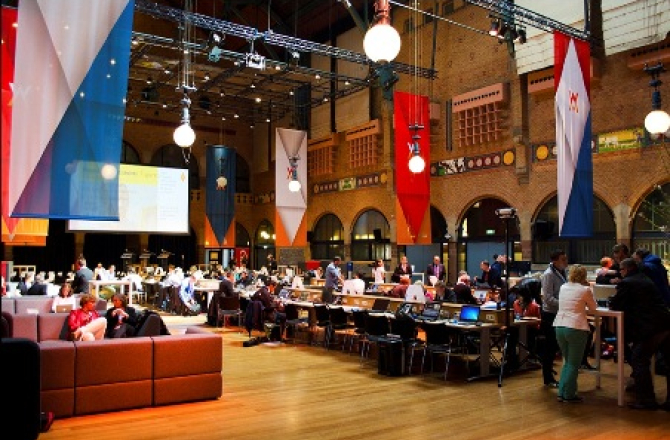 foto-2-beurs-van-berlage.jpg