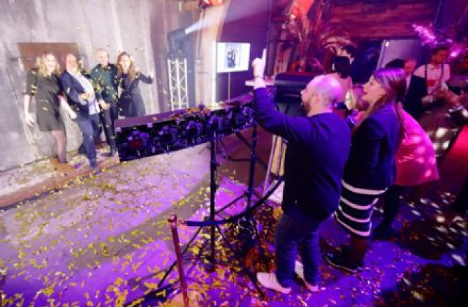 goudengiraffe2016_0323_2017-02-10.jpg