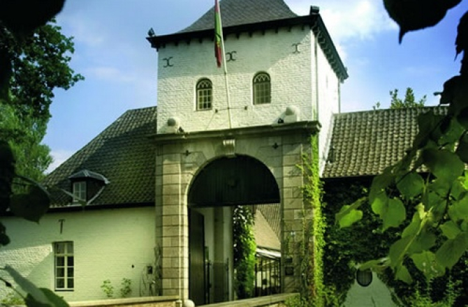 kasteeldaelenbroeck_horizontaal.jpg