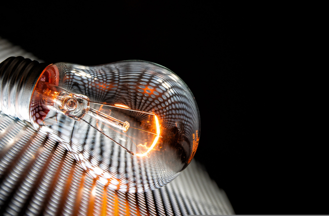 light-bulb-4297600.jpg