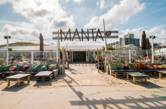 manta_beach.jpg