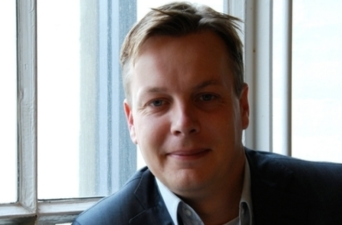 markdegreeff_o.jpg