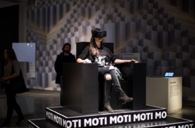 moti.jpg