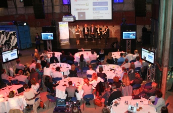 msm10_volle_zaal.jpg