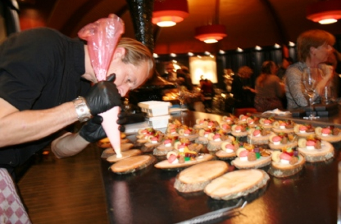partycatering_kitchen_deluxe.jpg
