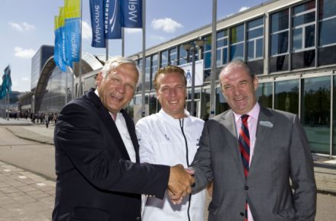 rai_restaurant_amtrium.jpg