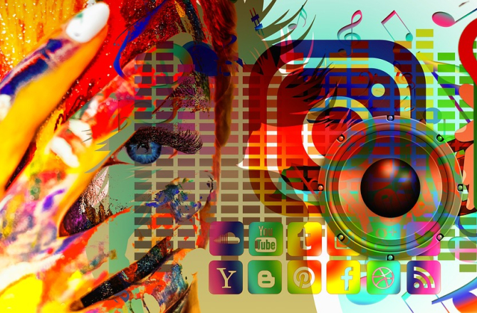 social-media-3758364_1280.jpg