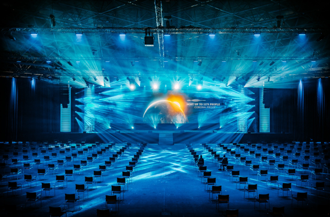 stage_is_yours_4.jpg