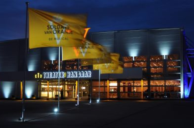 theaterhangaar_goed.jpg