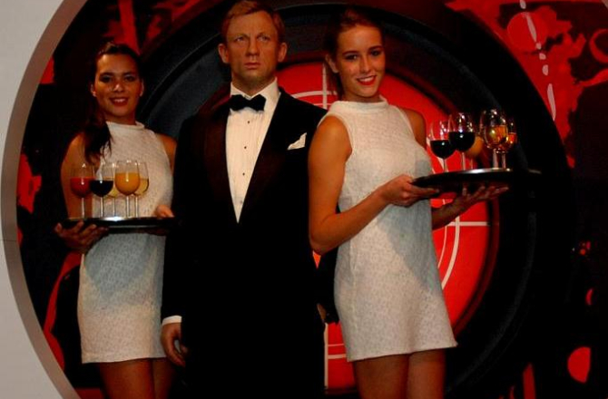 van_dam_en_madame_tussauds.jpg