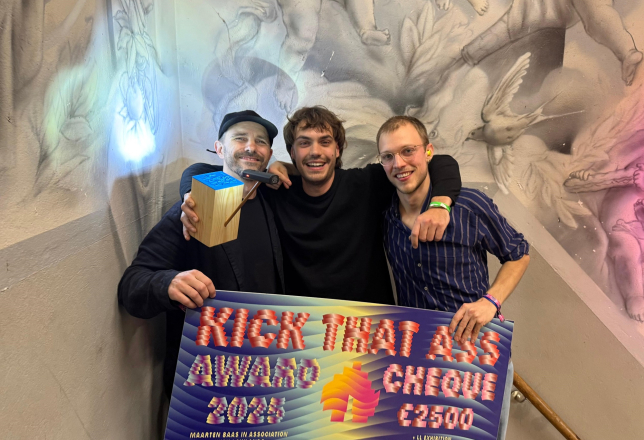 Kick that ass award