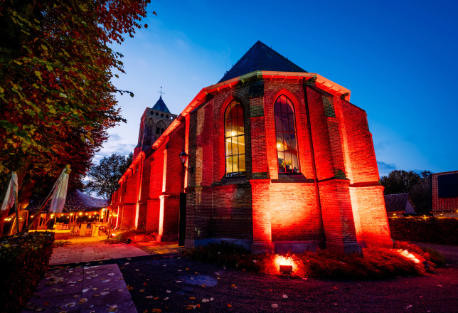 Het dikke torentje buitenkant avond