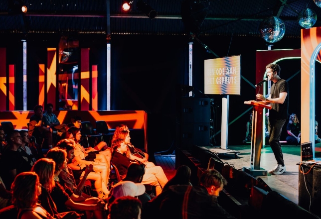 DE GROTE LOWLANDS SCHRIJFWEDSTRIJD 2026